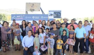 ENTREGAN OBRA Y ARRANCAN TRES EN LA TINAJA , PINAL DE AMOLES.