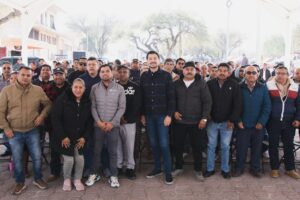 GOBIERNO MUNICIPAL DE TEQUISQUIAPAN SIGUE APOYANDO A TAXISTAS CON EL PROGRAMA “PROSPERIDAD SOBRE RUEDAS”.