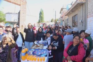 LA SECRETARÍA DE CULTURA DEL ESTADO DE QUERÉTARO, LLEVA LA TRADICIONAL ROSCA DE REYES A PEÑAMILLER