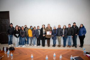 PRESIDENTA MUNICIPAL YUNI BENÍTEZ FORTALECE COORDINACIÓN CON CONAFE EN FAVOR DE LA EDUCACIÓN EN LANDA