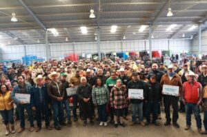 ENTREGA SEDEA APOYOS EN CONCURRENCIA EN SAN JUAN DEL RÍO