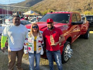 LA PRESIDENTA MUNICIPAL LUPITA RAMÍREZ PLAZA ESTUVO PRESENTE EN LA 4ª EDICIÓN DEL CAR SHOW“