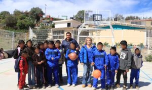 LUPITA RAMÍREZ ENTREGA LA REHABILITACIÓN DE CANCHA EN LLANO DE SAN FRANCISCO.