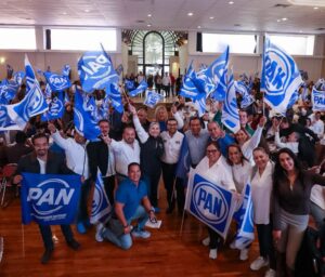 JUNTO CON EL SECTOR EDUCATIVO SÍ CUIDAMOS QUERÉTARO: MARTÍN ARANGO