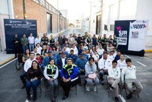 ROBERTO CABRERA ENTREGA REHABILITACIÓN DE CALLE 2 PONIENTE EN VALLE DE ORO CON UNA INVERSIÓN DE MÁS DE 4 MDP