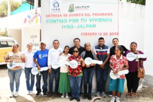 MUNICIPIO Y ESTADO SUMAN ESFUERZOS CON MÁS DE 11 MILLONES DE PESOS PARA FORTALECER LA VIVIENDA EN JALPAN