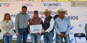 SAN JOAQUÍN ENTREGA DE 3.1 MILLONES DE PESOS EN DIVERSOS APOYOS AGROPECUARIOS DEL PROGRAMA CONTIGO