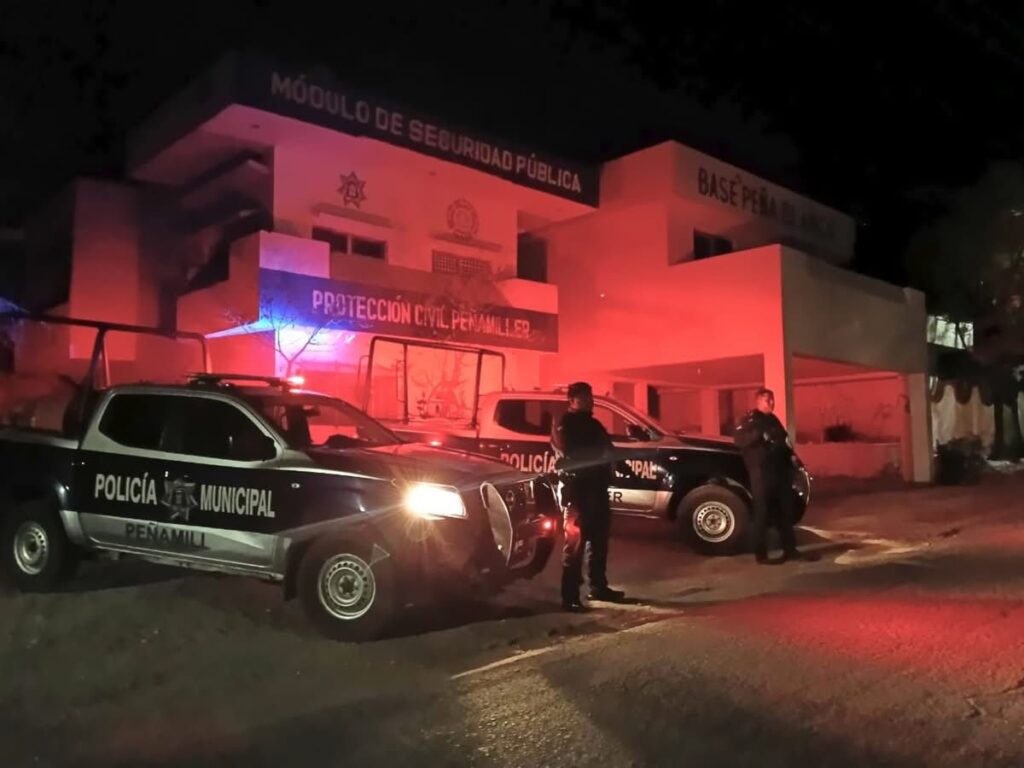 LA DIRECCIÓN DE SEGURIDAD PÚBLICA Y TRÁNSITO MUNICIPAL DE PEÑAMILLER