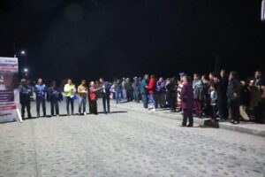 JAIRO MORALES ENTREGA AMPLIACIÓN DE RED ELÉCTRICA EN LA CABECERA MUNICIPAL