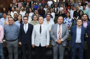 INAUGURA ERIC GUDIÑO DIPLOMADO DESARROLLO POLÍTICO CON VISIÓN HUMANA