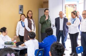 CHEPE GUERRERO E IFEQ INAUGURAN NUEVAS AULAS EN ESCUELAS DE SAN JOSÉ DE LOS OLVERA Y EL ROMERAL