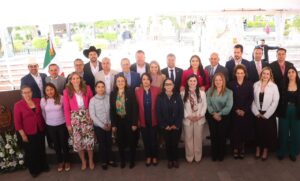 RECIBE JAIRO MORALES AL CONGRESO DEL ESTADO DE QUERÉTARO EN HUIMILPAN