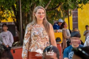 ENTREGA YUNI BENÍTEZ PAQUETES EDUCATIVOS PARA FORTALECER LA EDUCACIÓN EN LANDA DE MATAMOROS