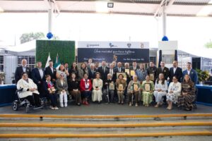 AYUNTAMIENTO DE SAN JUAN DEL RÍO REALIZA SESIÓN SOLEMNE PARA RECONOCER A LA SECUNDARIA GENERAL ANTONIO CASO POR SU 75 ANIVERSARIO