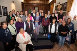 AYUNTAMIENTO DE SAN JUAN DEL RÍO APRUEBA PROGRAMA DE BECAS EN ACTIVIDADES ACUÁTICAS MUNICIPALES