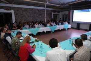 FORTALECEN CEPCQ Y MUNICIPIOS DE LA SIERRA GORDA ESTRATEGIAS PARA ENFRENTAR INCENDIOS FORESTALES Y LLUVIAS