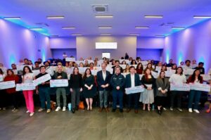 ENTREGA MARCO DEL PRETE APOYO A 62 EMPRENDEDORES