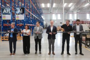 INAUGURA MARCO DEL PRETE LA EMPRESA ZEBRA TECHNOLOGIES