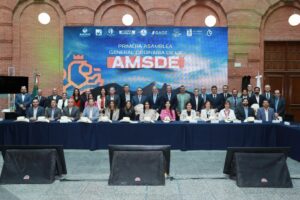 PRESIDE MARCO DEL PRETE ASAMBLEA DE LA AMSDE