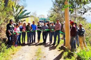ENTREGA DE UNA OBRA EN EL MUNICIPIO DE SAN JOAQUÍN