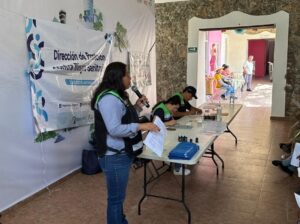 CAPACITA SESA EN INOCUIDAD ALIMENTARIA A 151 MANEJADORES EN JALPAN