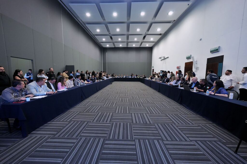 FIRMA FELIFER MACÍAS CONVENIO DE REGULARIZACIÓN DE NEGOCIACIONES COMERCIALES