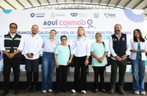 ENTREGA DE LENTES BENEFICIA A 300 PERSONAS EN JALPAN