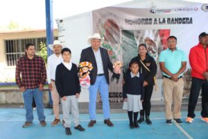 ¡ASÍ SE VIVE EL ORGULLO DE SER MEXICANO EN AMEALCO!