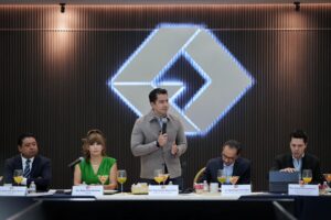 ASISTE FELIFER MACÍAS A LA VI ASAMBLEA ORDINARIA DE LA FECAPEQ