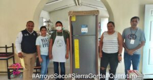 ENTREGA DE MOBILIARIO Y UTENSILIOS PARA ESPACIOS ALIMENTARIOS EN ARROYO SECO