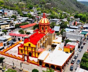 INVIERTEN 2.4 MILLONES DE PESOS EN LA CONSERVACIÓN DEL PATRIMONIO HISTÓRICO DE AHUACATLÁN DE GUADALUPE, PINAL DE AMOLES.