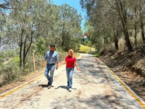 SUPERVISA LUPITA RAMÍREZ RAMPA DE CONCRETO EN EL TRAMO PUERTO DE HUILOTLA – HUILOTLA.