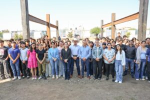 FORTALECE PEDRO ESCOBEDO INFRAESTRUCTURA EDUCATIVA EN COORDINACIÓN CON LA UAQ