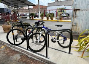 HABILITA FELIFER MACÍAS BICIESTACIONAMIENTOS EN ESTACIONAMIENTOS PÚBLICOS DEL CENTRO HISTÓRICO
