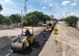 REHABILITA CEI LA CARRETERA ESTATAL 127 ACCESO A SANTILLÁN EN TEQUISQUIAPAN