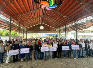 PINAL DE AMOLES, SEDE REGIONAL DE ENTREGA DE EQUIPAMIENTO ALIMENTARIO ESCOLAR DEL SEDIF