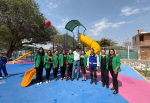 ENTREGA RODRIGO MONSALVO OBRAS EDUCATIVAS EN BENEFICIO DE ESTUDIANTES DE PALO ALTO EN EL MARQUÉS