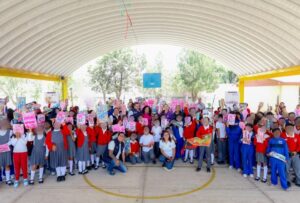 CELEBRA SONIA ROCHA A MÁS DE MIL 500 INFANCIAS DE COLÓN