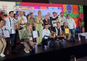 TEQUISQUIAPAN BRILLA EN EL TIANGUIS TURÍSTICO DE MÉXICO CON EL PREMIO GRUPO EXCELENCIAS