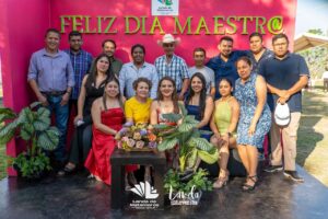 MÁS DE MIL 200 DOCENTES CELEBRAN EL DÍA DEL MAESTRO JUNTO A YUNI BENÍTEZ EN LANDA DE MATAMOROS