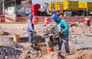 CHEPE GUERRERO SUPERVISA OBRA EMERGENTE POR SOCAVÓN EN BLVD. DE LAS AMÉRICAS