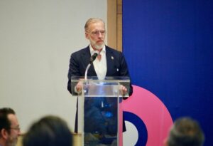 INAUGURA MARCO DEL PRETE FORO DE LOGÍSTICA