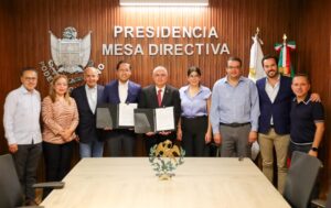 CHEPE GUERRERO PRESENTA INICIATIVA DE LEY ANTE LA MESA DIRECTIVA DEL CONGRESO DEL ESTADO