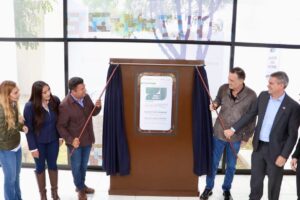 GOBERNADOR MAURICIO KURI Y EL PRESIDENTE MUNICIPAL JAIRO MORALES INAUGURAN ZONA JOVEN HUIMILPAN PARA FORTALECER EL FUTURO DE LAS JUVENTUDES