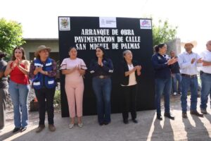 PAVIMENTACIÓN DE CALLE DE ACCESO AL PREESCOLAR Y EMSAD 19 EN SAN MIGUEL DE PALMAS, PEÑAMILLER