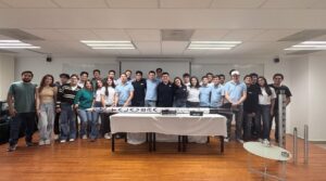 ESTUDIANTES DE LA UNAQ DESARROLLAN COHETE EXPERIMENTAL PARA COMPETIR A NIVEL INTERNACIONAL