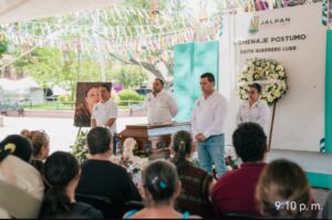 CON RESPETO Y GRATITUD, EL GOBIERNO MUNICIPAL RINDE HOMENAJE PÓSTUMO A EDITH GUERRERO LUGO