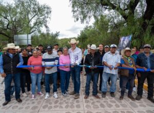 ENTREGA RODRIGO MONSALVO OBRA HISTÓRICA QUÉ FORTALECE LA CONECTIVIDAD ENTRE LA LABORCILLA Y MATANZAS