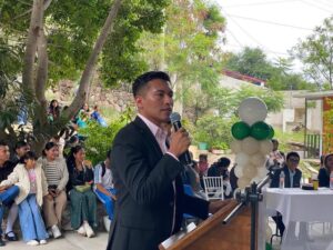 ALEJO SÁNCHEZ DE SANTIAGO, PRESIDENTE MUNICIPAL DE TOLIMÁN, ASISTE A LA CEREMONIA DE GRADUACIÓN DE LA ESCUELA PRIMARIA CONSTANCIA DE CASA BLANCA