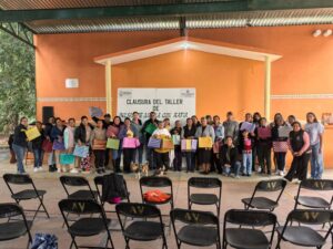 CLAUSURA DEL CURSO «BOLSAS CON MALLA Y RAFIA» EN SAN JOAQUÍN